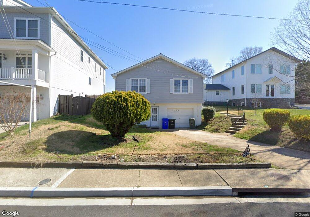 1703 N Dinwiddie St, Arlington, VA 22207 - photo 1