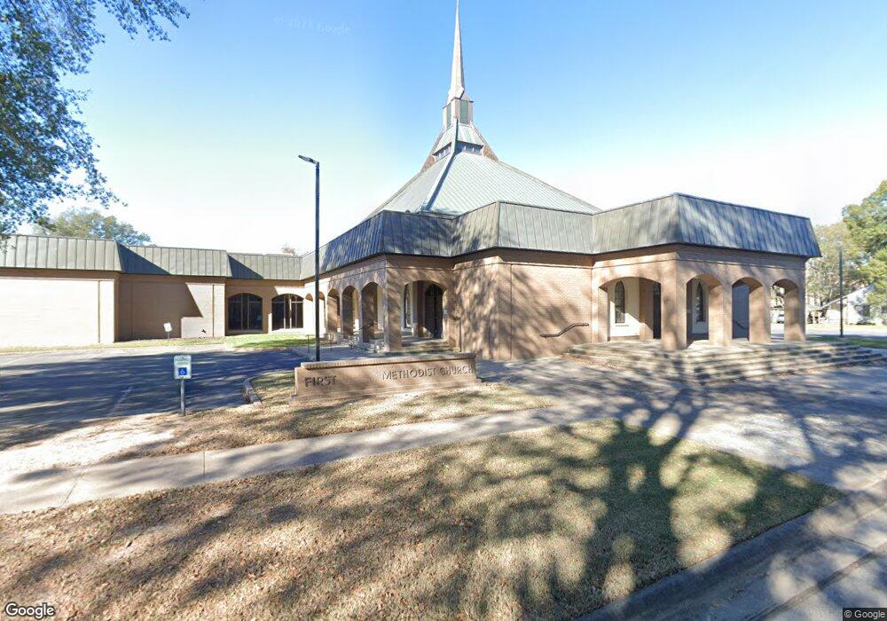 307 E 4th St, Stuttgart, AR 72160 - photo 1