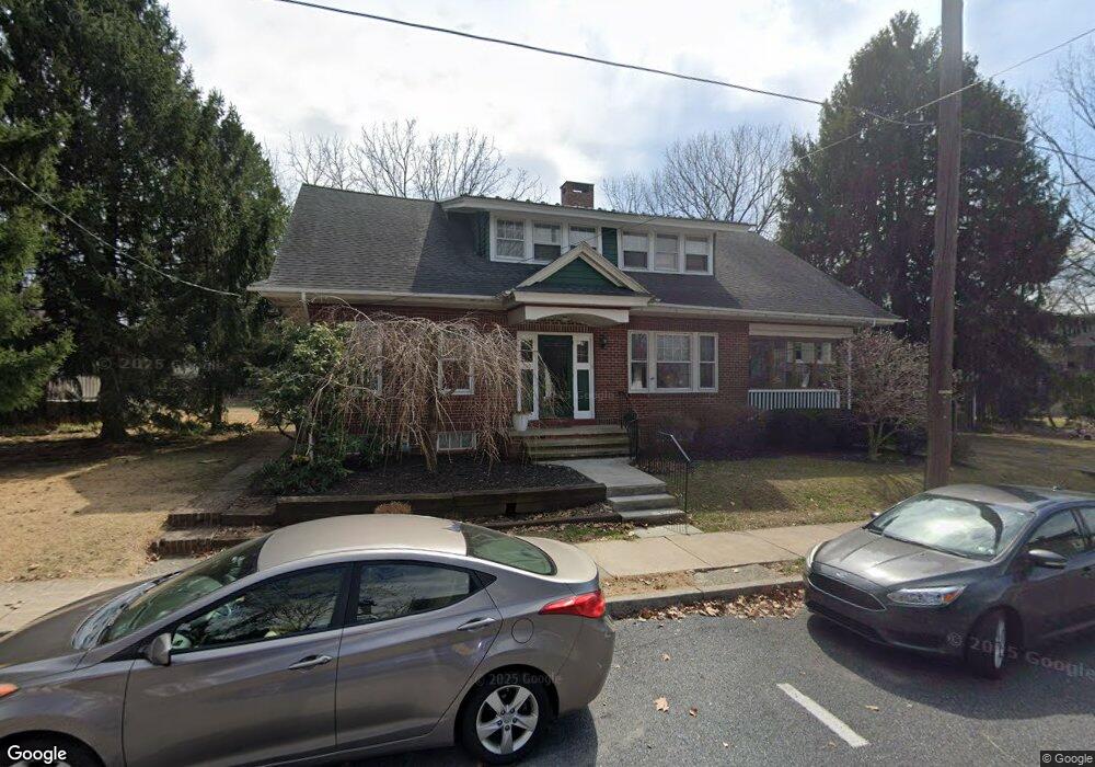 320 Summit St, Reading, PA 19611 - photo 1