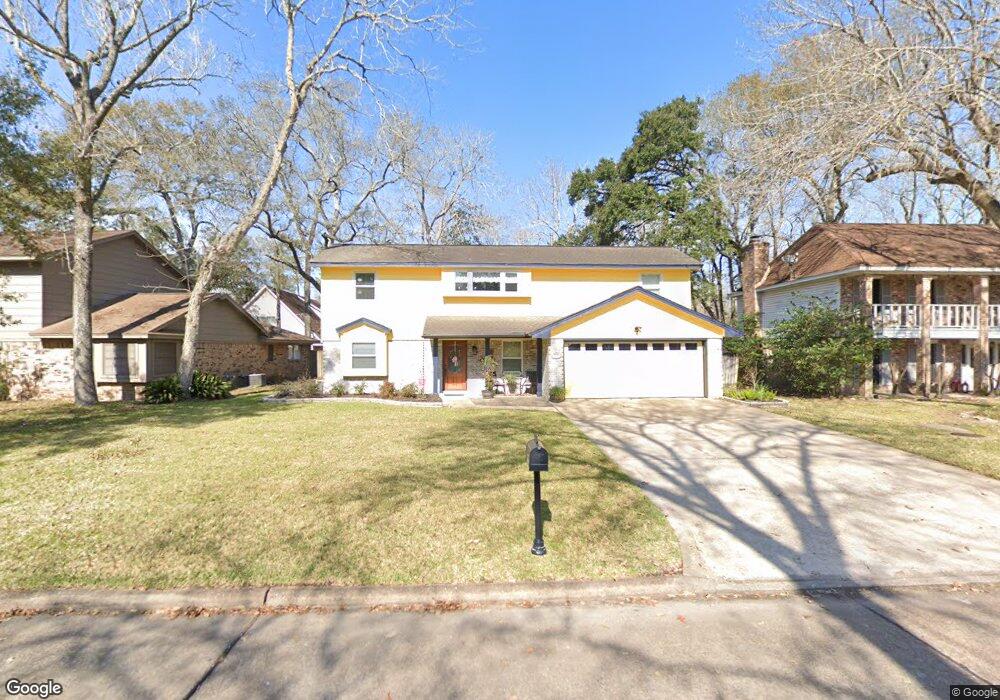 345 Saint Cloud Dr, Friendswood, TX 77546 - photo 1