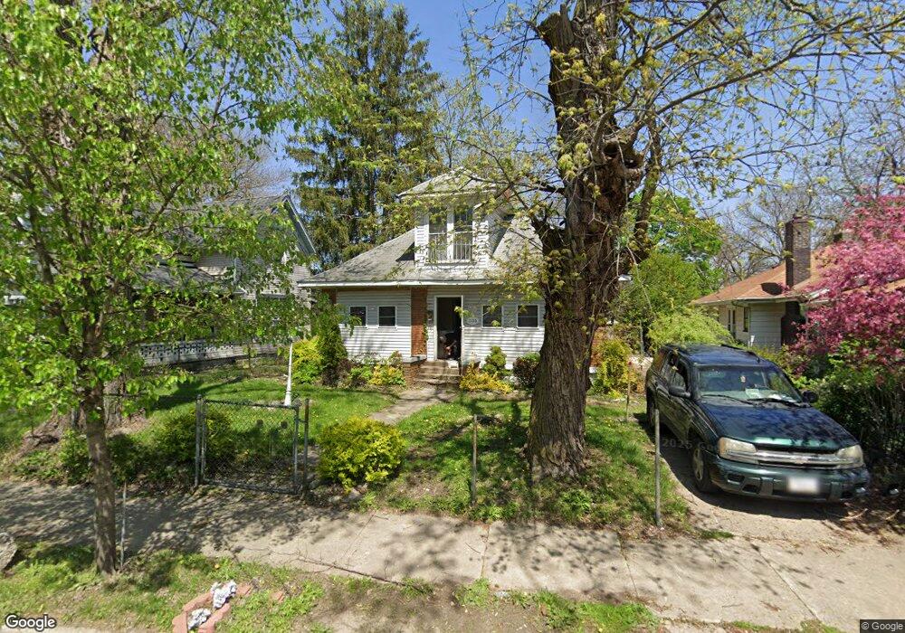 1106 Nichol Ave, Anderson, IN 46016 - photo 1