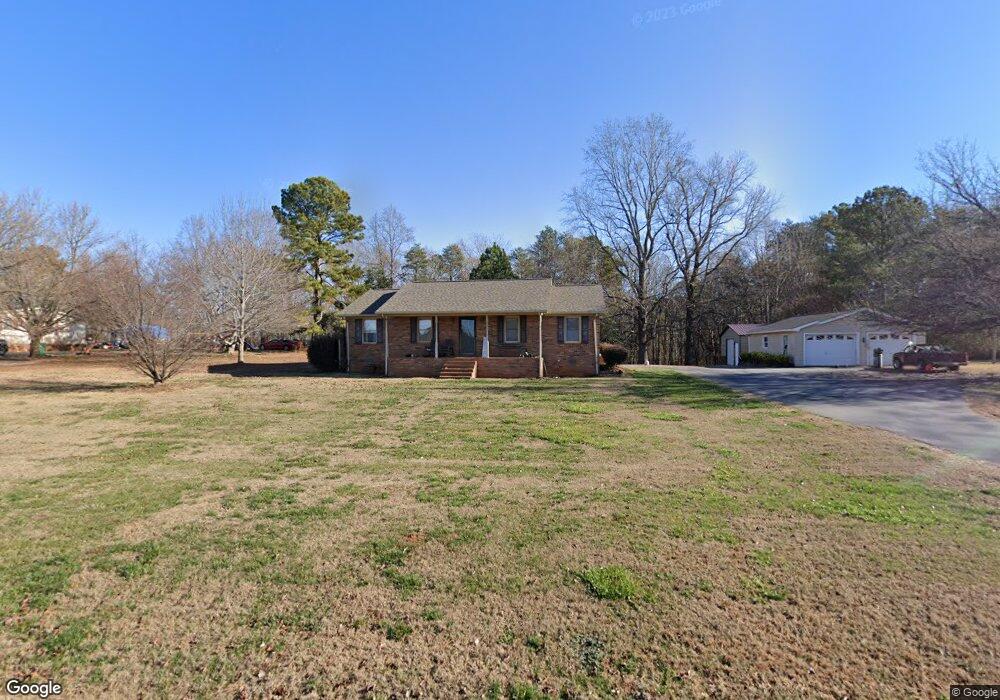 2081 Dickson Rd, Inman, SC 29349 - photo 1