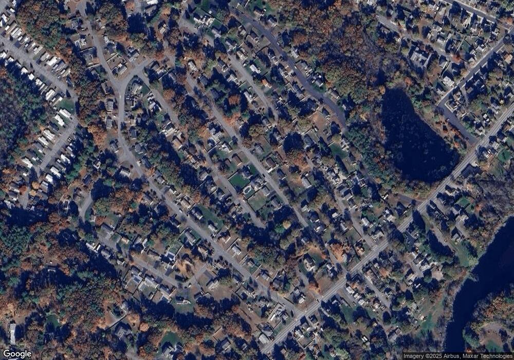 36 Pine St, Hudson, MA 01749 - photo 1