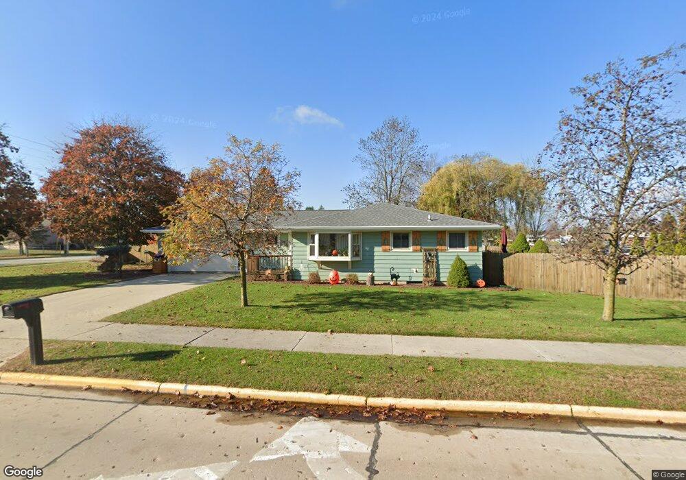 4504 Bellevue Place, Two Rivers, WI 54241 - photo 1