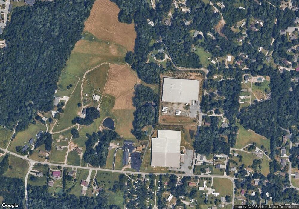 139 Eisenhower Dr, Hendersonville, NC 28792 - photo 1