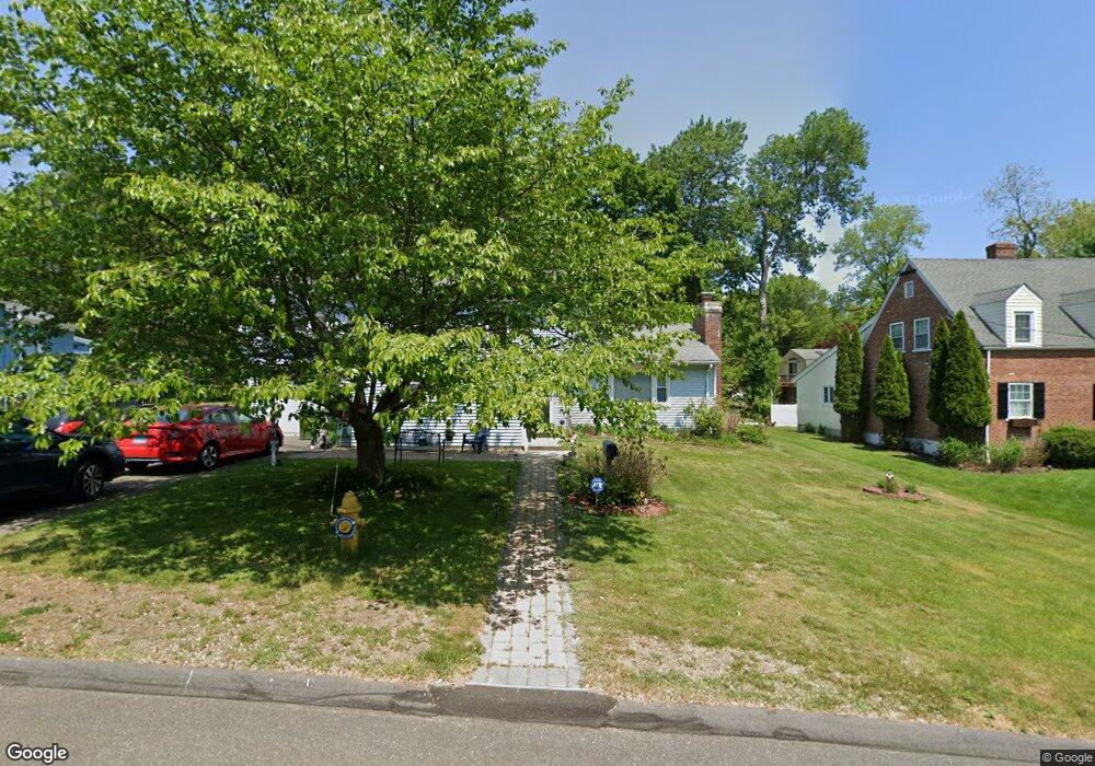25 Walnut Ave, Trumbull, CT 06611 - photo 1