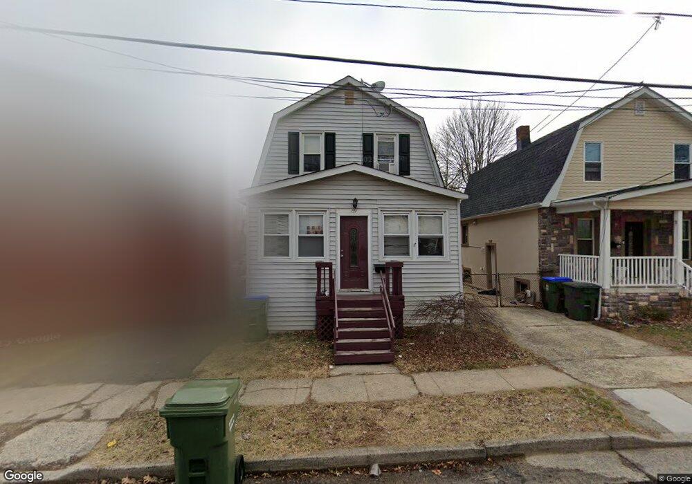 69 Evergreen Ave, Edison, NJ 08837 - photo 1