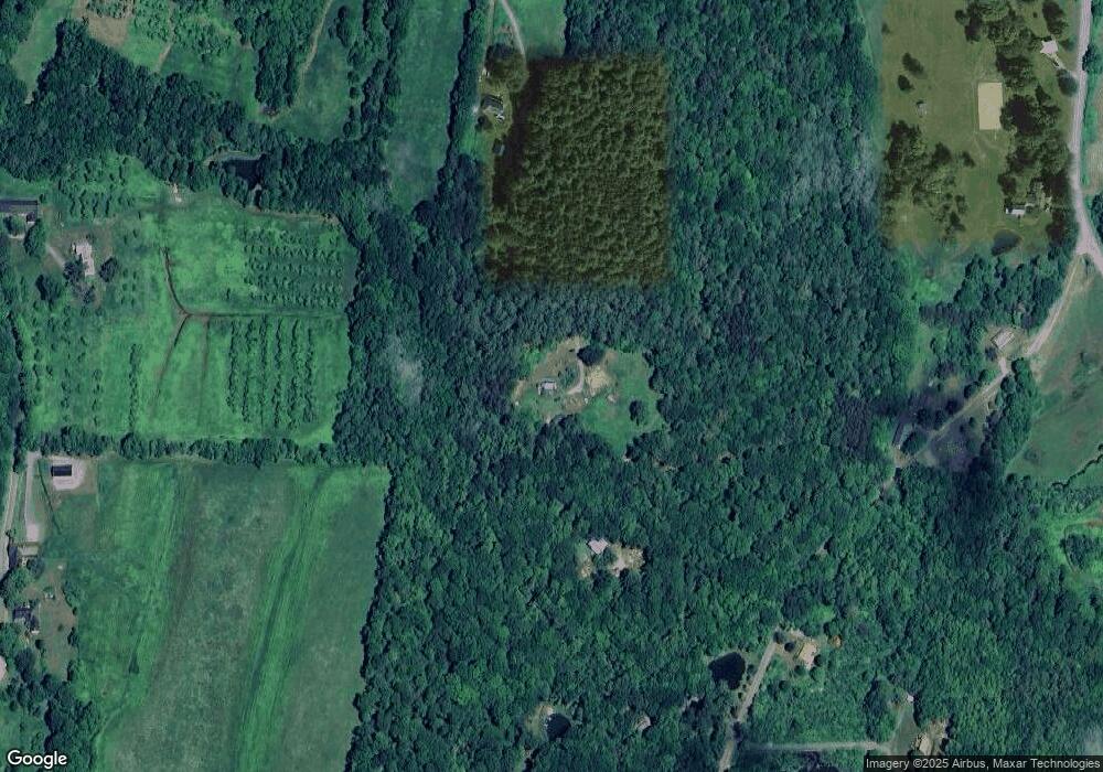 208 Pine Pollen Ln, Putney, VT 05346 - photo 1