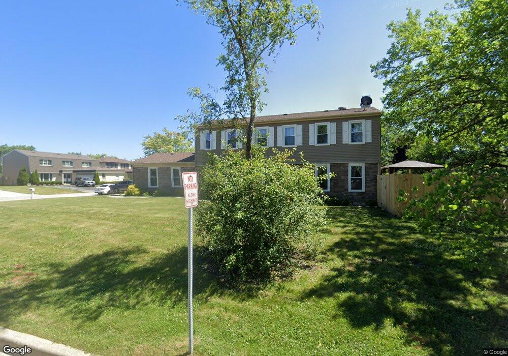 10190 Kathy Ct, Des Plaines, IL 60016 - photo 1