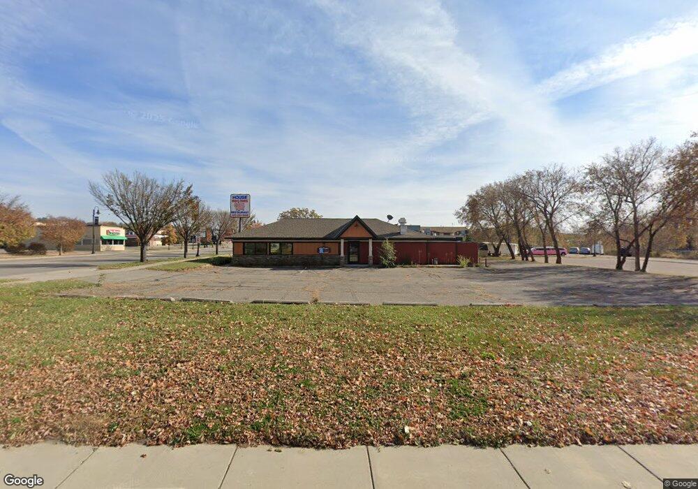 319 N Benton Dr, Sauk Rapids, MN 56379 - photo 1