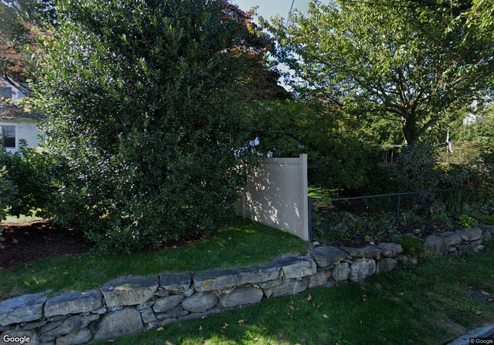 357 Riverside Ave, Riverside, CT 06878 - photo 1