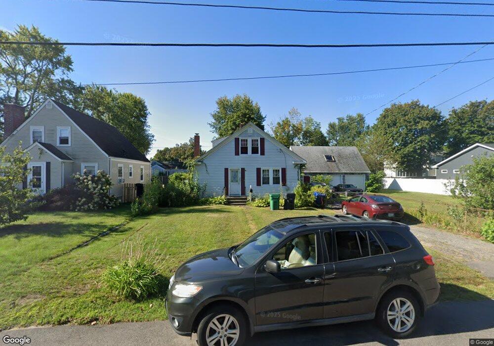 82 Hillard Ave, Warwick, RI 02886 - photo 1