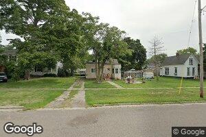 404 S Main St, Abingdon, IL 61410