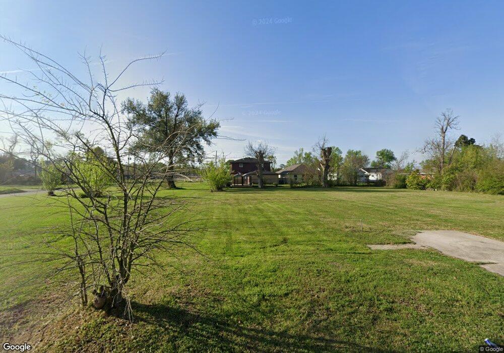 2826 11th St, Lake Charles, LA 70615 - photo 1