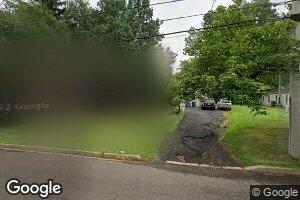2445 W Walnut St, Colmar, PA 18915