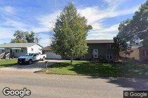 902 9th Ave SE, Sidney, MT 59270