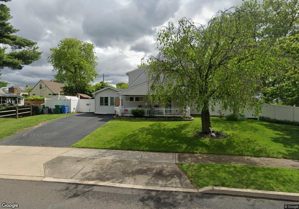 45 Appletree Dr, Levittown, PA 19055 - photo 1