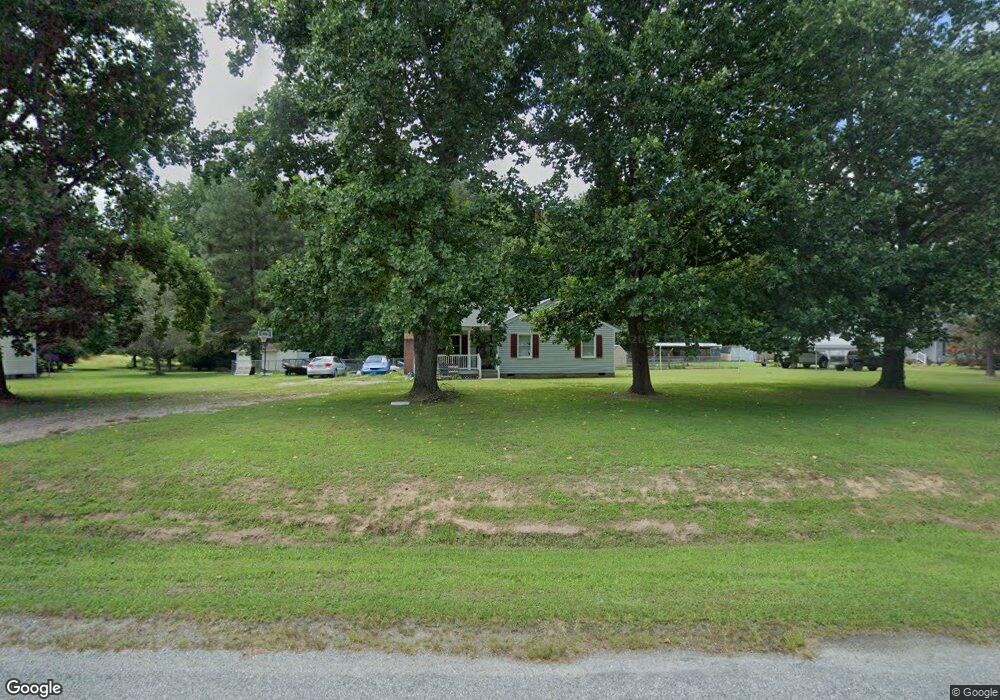 207 Gwynne Dr, Aylett, VA 23009 - photo 1