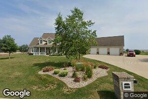 220 Hathaway Dr, Kewaunee, WI 54216