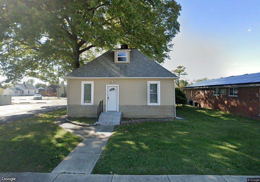 113 S Donk Ave, Maryville, IL 62062 - photo 1