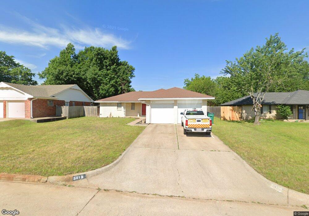 5913 Kingston Rd, Oklahoma City, OK 73122 - photo 1