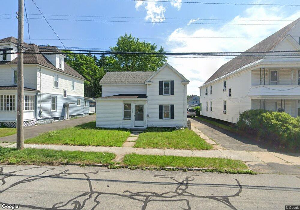 1037 Hegeman St, Schenectady, NY 12306 - photo 1