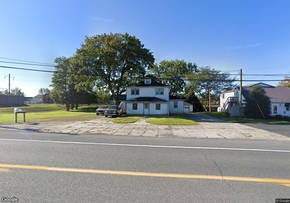 1220 W Main St, Mount Joy, PA 17552 - photo 1