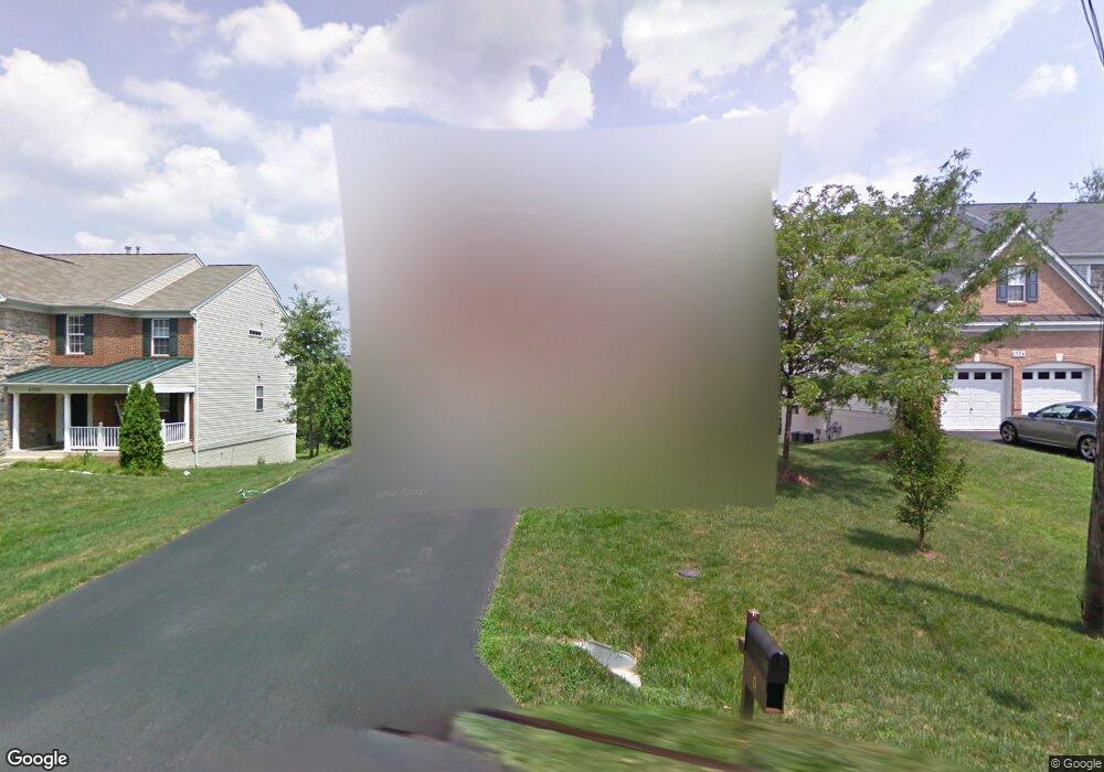 6306 Buffalo Ridge Rd, Falls Church, VA 22044 - photo 1