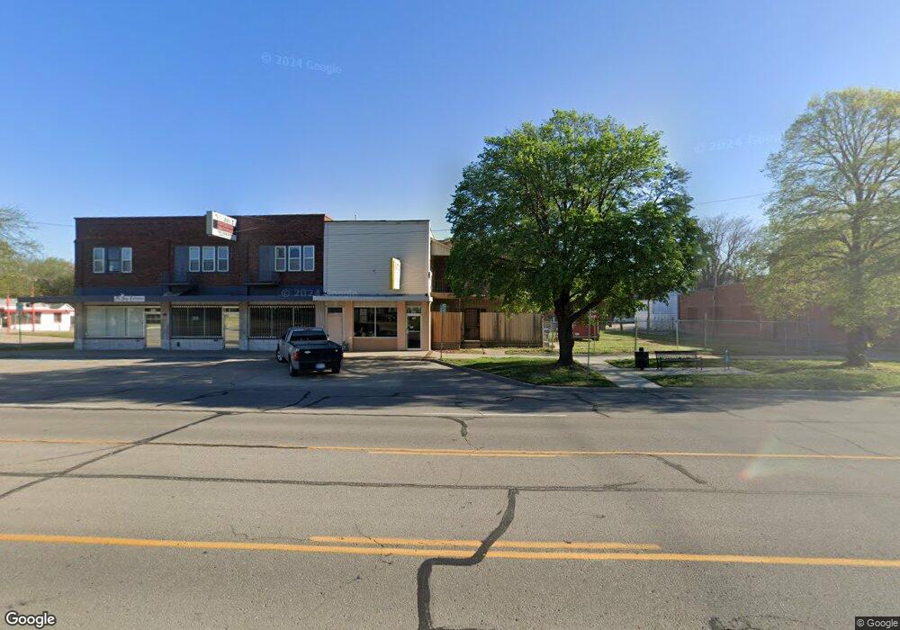620 SW 6th Ave, Topeka, KS 66603 - photo 1