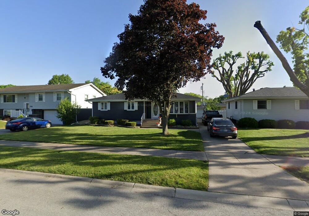 731 210th St, Dyer, IN 46311 - photo 1