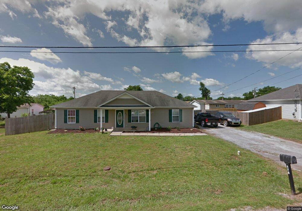 207 Cottonwood Dr, Shelbyville, TN 37160 - photo 1