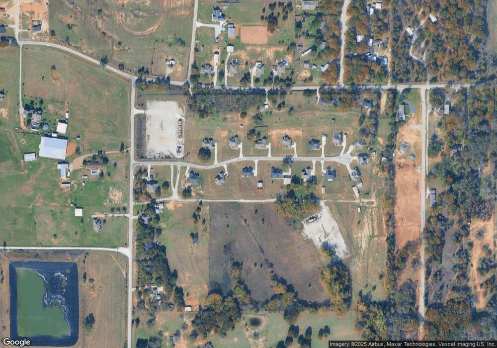 112 Lucy Kirk Ln, Springtown, TX 76082 - photo 1