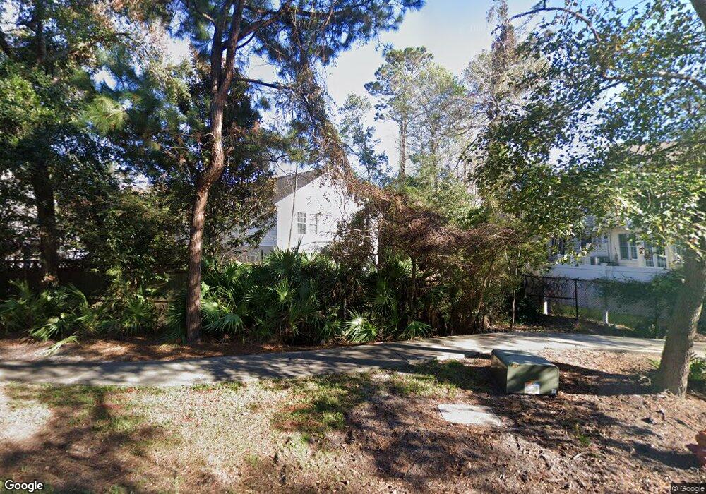 402 Brockinton Dr, St. Simons Island, GA 31522 - photo 1