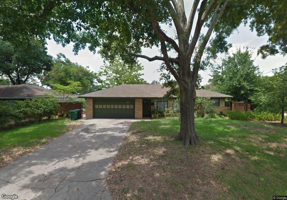 902 W 30th St, Houston, TX 77018 - photo 1