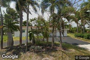 715 SW 2nd St, Boynton Beach, FL 33435