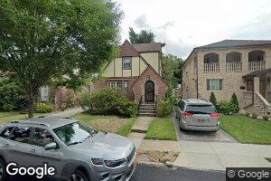 69-67 181st St, Fresh Meadows, NY 11365