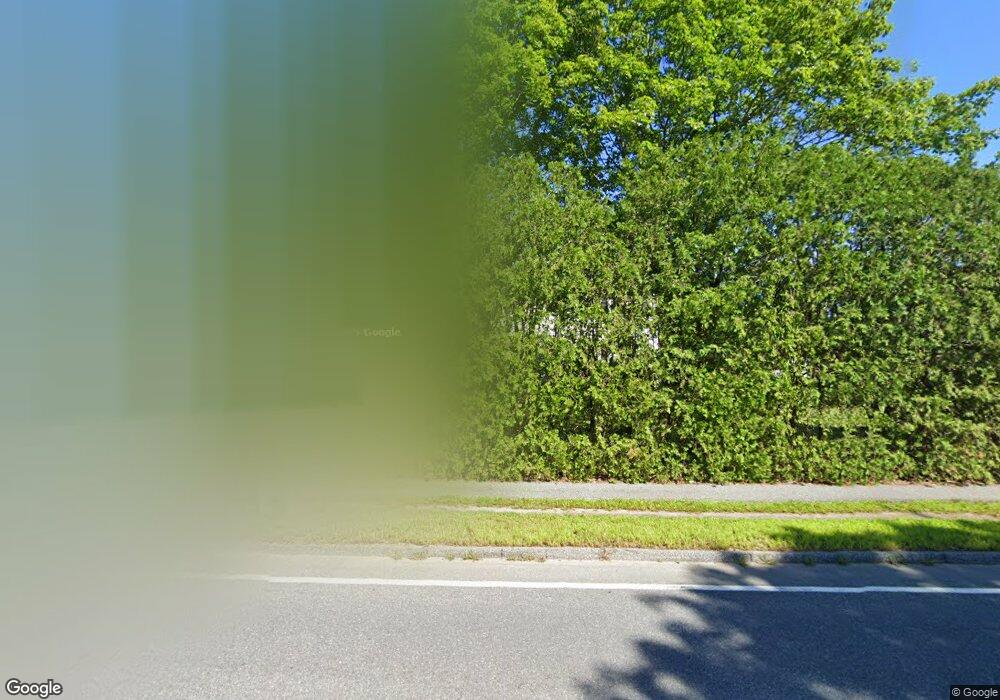 112 Lincoln St, Northborough, MA 01532 - photo 1