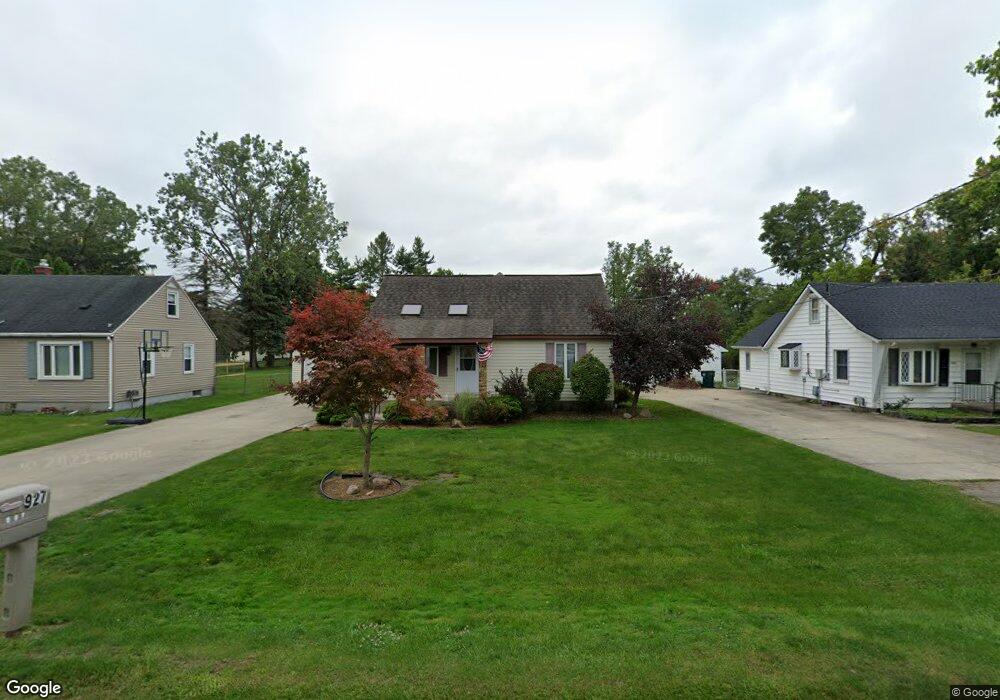 927 Brad St, Lansing, MI 48911 - photo 1