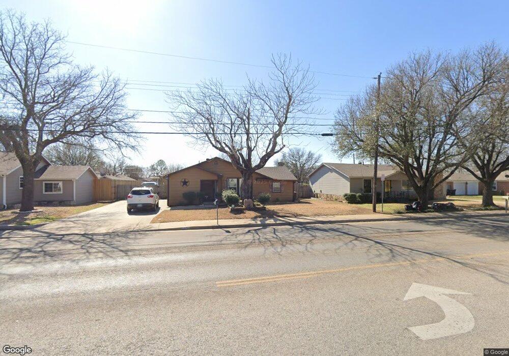 1123 Country Club Rd, Cleburne, TX 76033 - photo 1