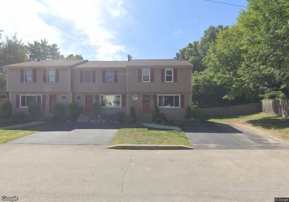 28 Harris Driftway St unit 28/3, Cranston, RI 02920 - photo 1