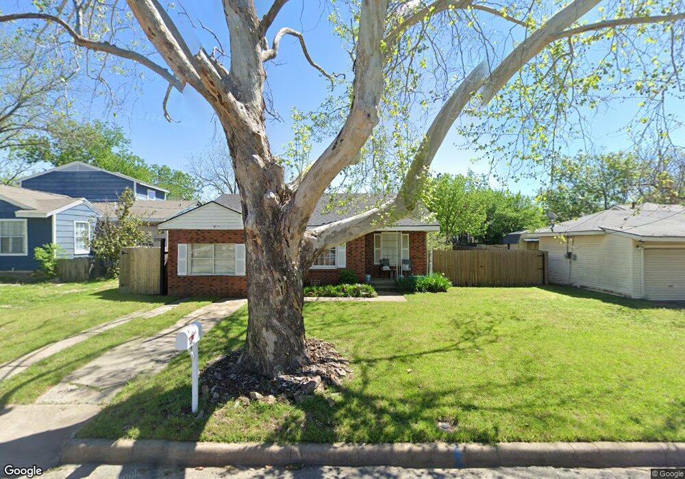 1402 Oliver St, Weatherford, TX 76086 - photo 1