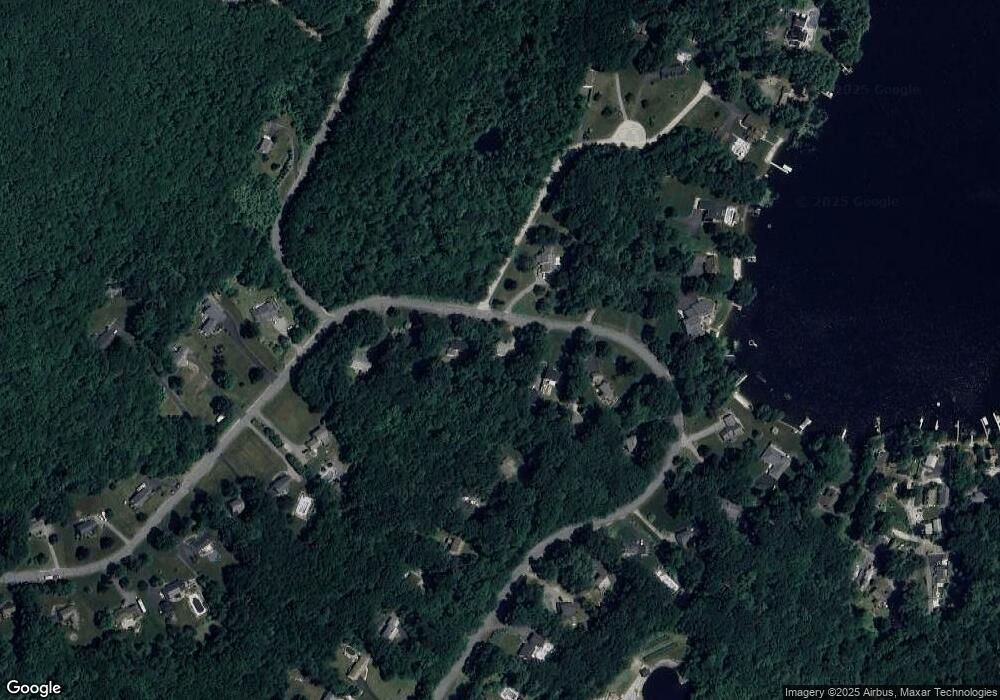 112 Buttrick Rd, Hampstead, NH 03841 - photo 1