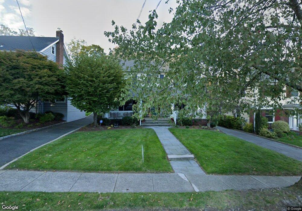 9 Hoffman St, Maplewood, NJ 07040 - photo 1