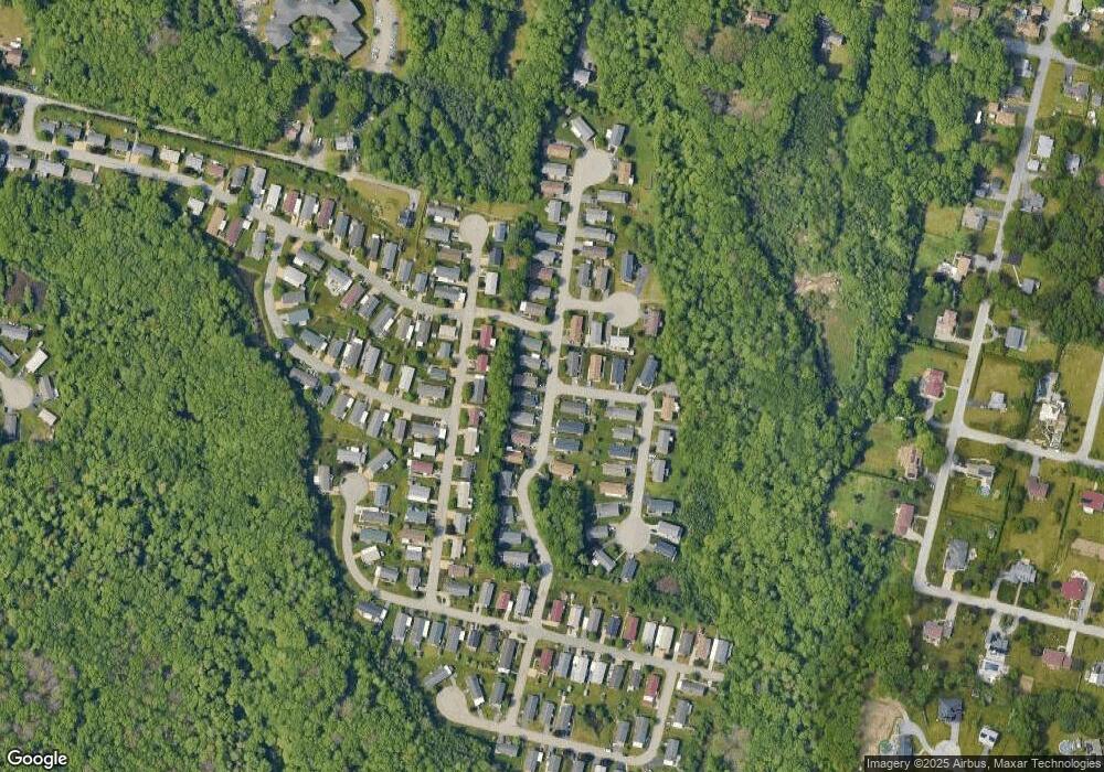 65 Lark Ln, Tiverton, RI 02878 - photo 1