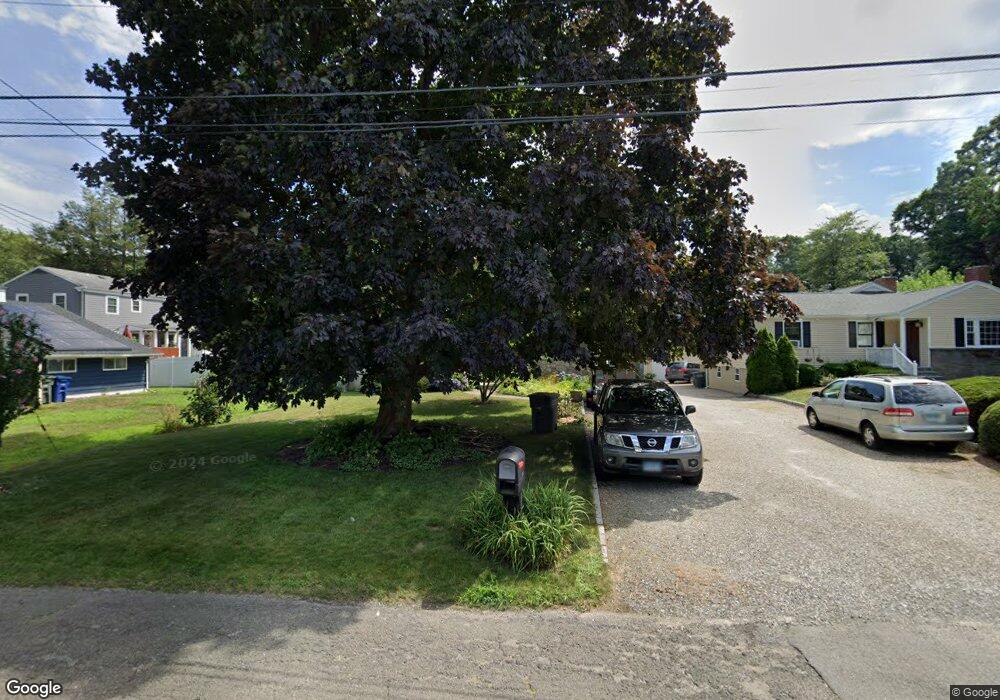 307 Dexter Dr, Bridgeport, CT 06606 - photo 1