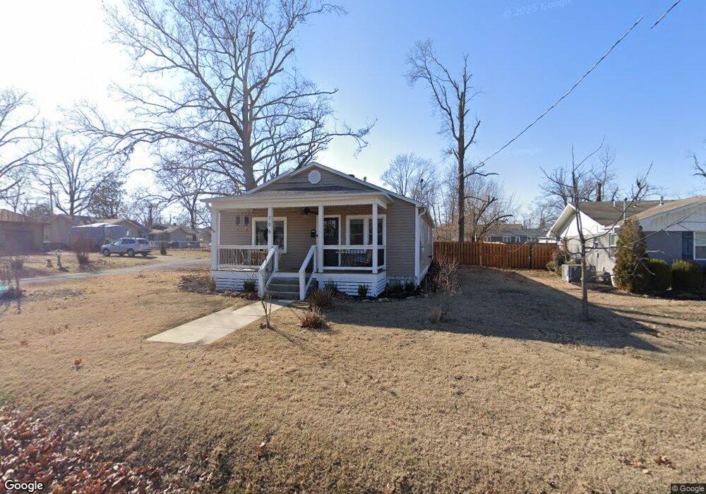 705 N Main St, Bentonville, AR 72712 - photo 1