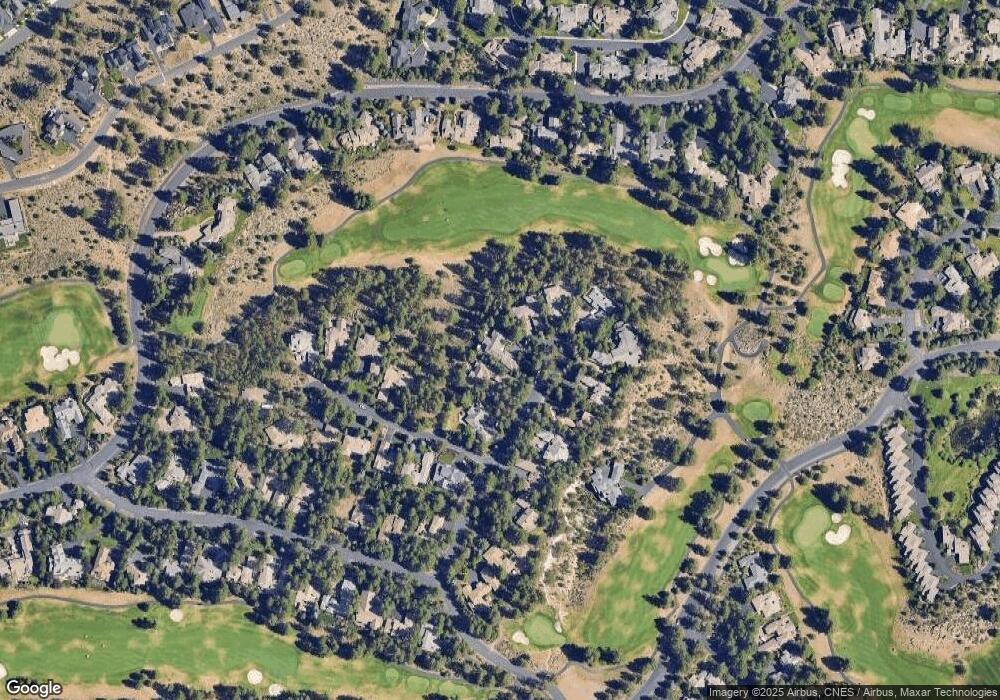 61883 Bunker Hill Ct, Bend, OR 97702 - photo 1