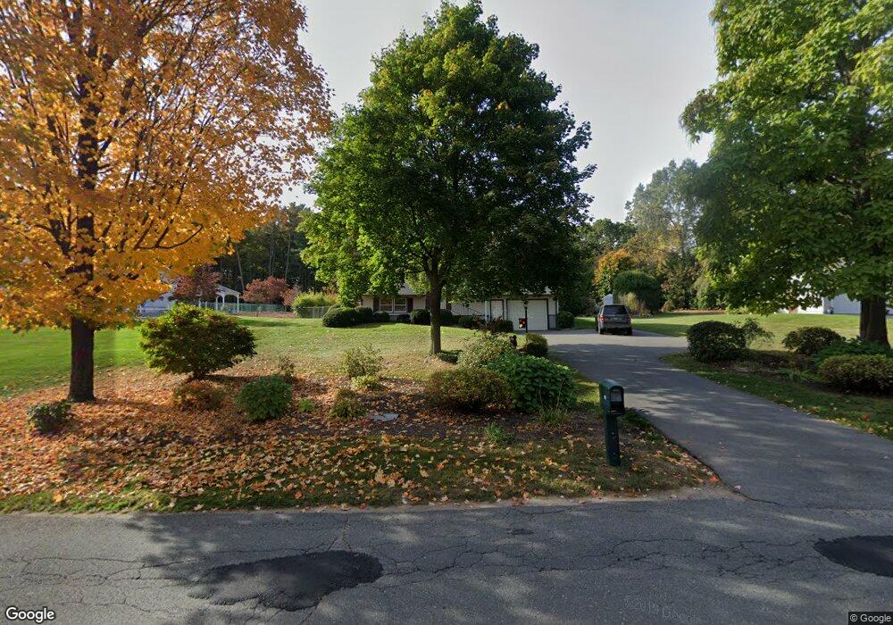 68 Phelps St, Easthampton, MA 01027 - photo 1