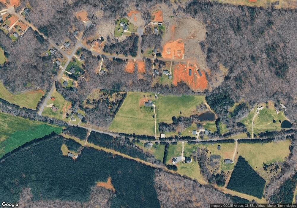 2738 Boheler Rd, Clover, SC 29710 - photo 1