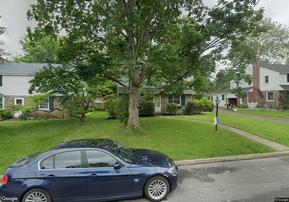 722 Avondale Rd, Glenside, PA 19038 - photo 1